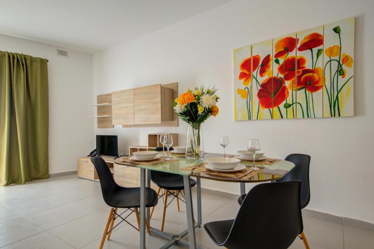 2 Bedroom Apts And Penthouse Close To Bugibba Promenade By Shortletsmalta Appartamento St. Paul's Bay