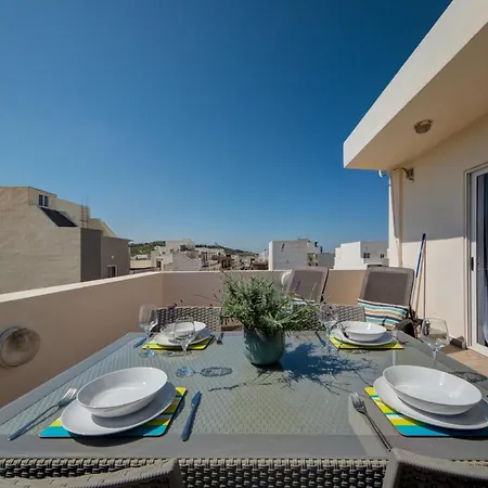 2 Bedroom Apts And Penthouse Close To Bugibba Promenade By Shortletsmalta St. Paul's Bay Exterior photo