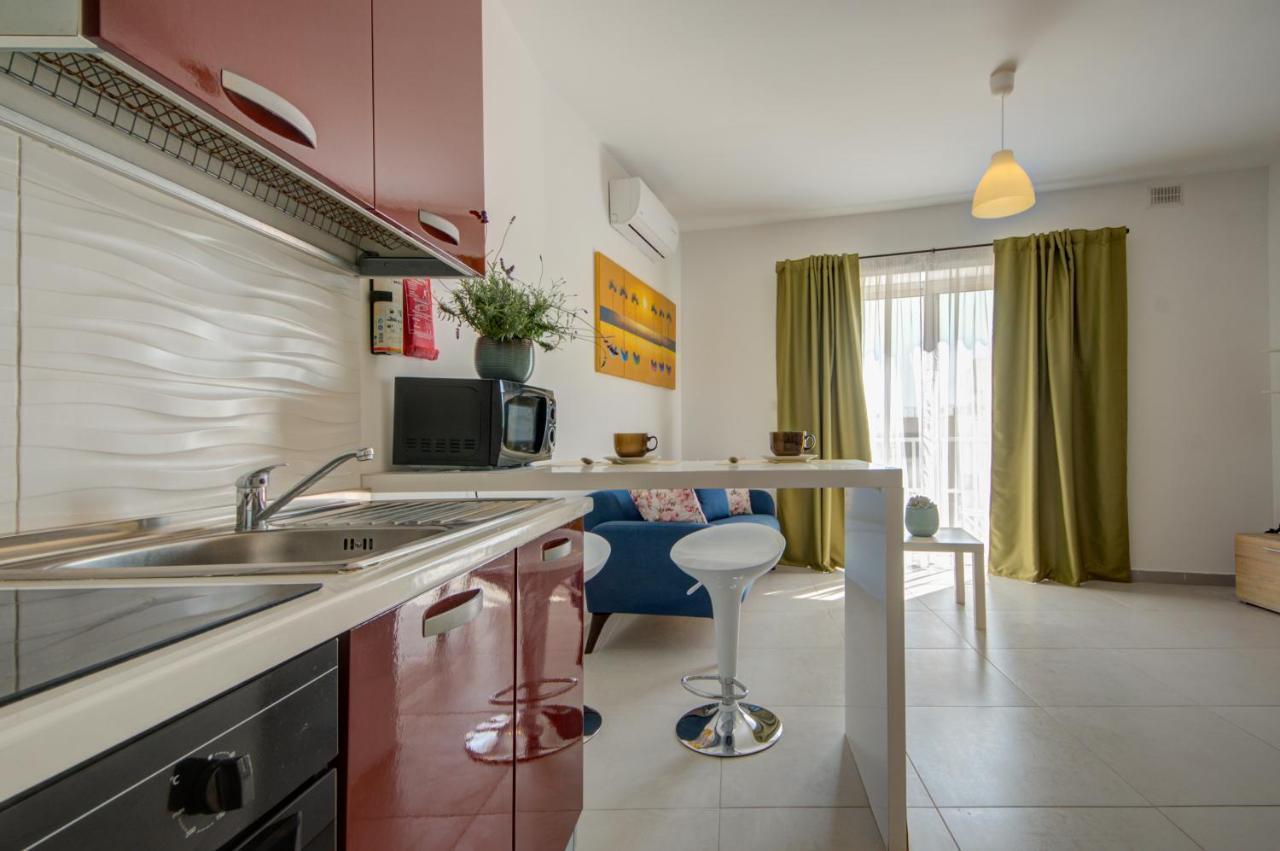 2 Bedroom Apts And Penthouse Close To Bugibba Promenade By Shortletsmalta Apartman San Pawl il-Baħar