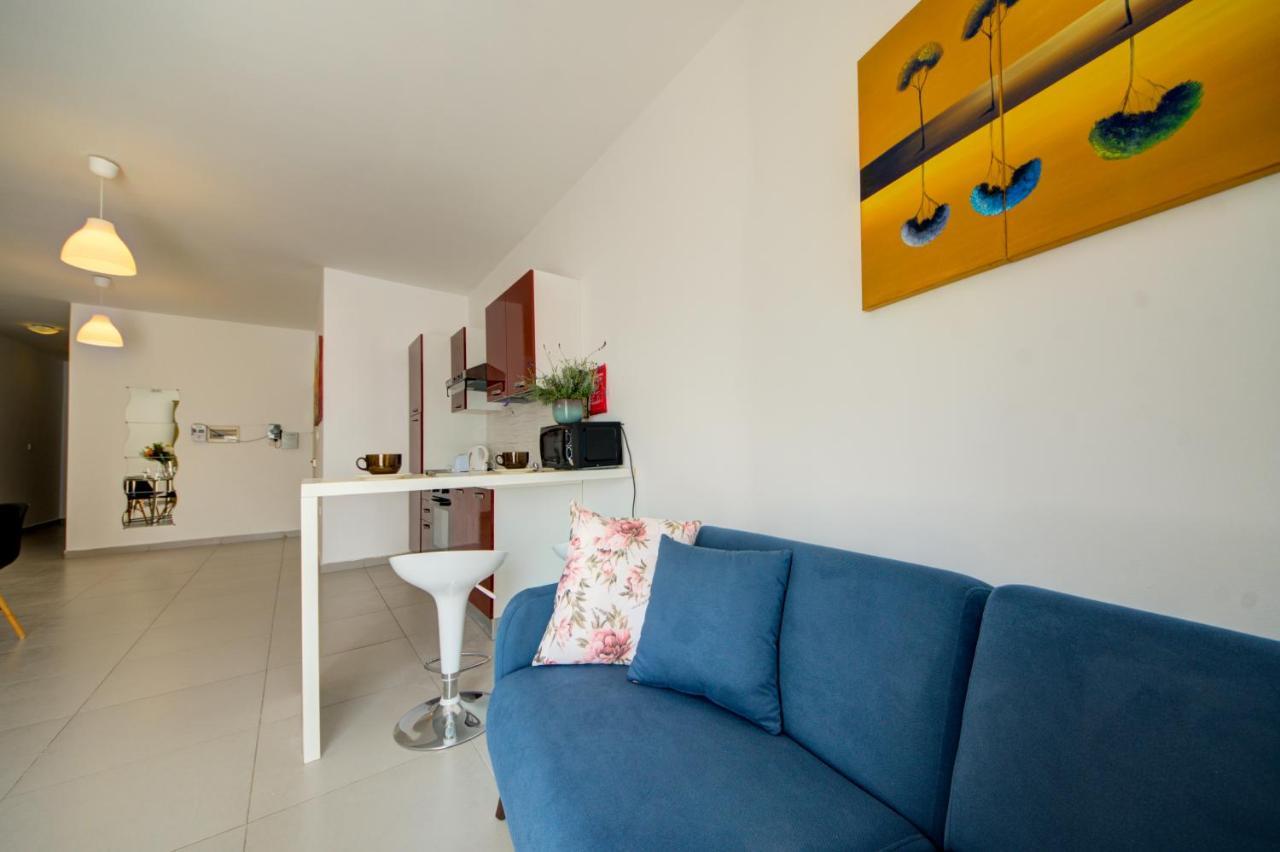 2 Bedroom Apts And Penthouse Close To Bugibba Promenade By Shortletsmalta