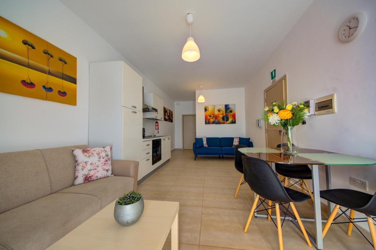2 Bedroom Apts And Penthouse Close To Bugibba Promenade By Shortletsmalta * San Pawl il-Baħar